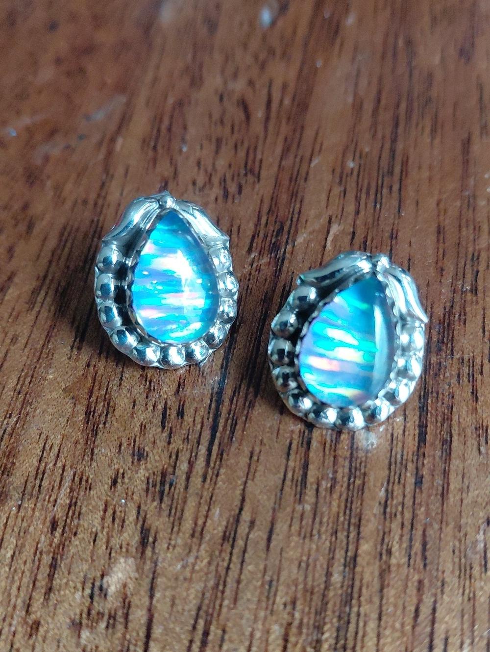 Fire Opal 925 Silver Stamped Western Style Detailed Textured Earrings. New